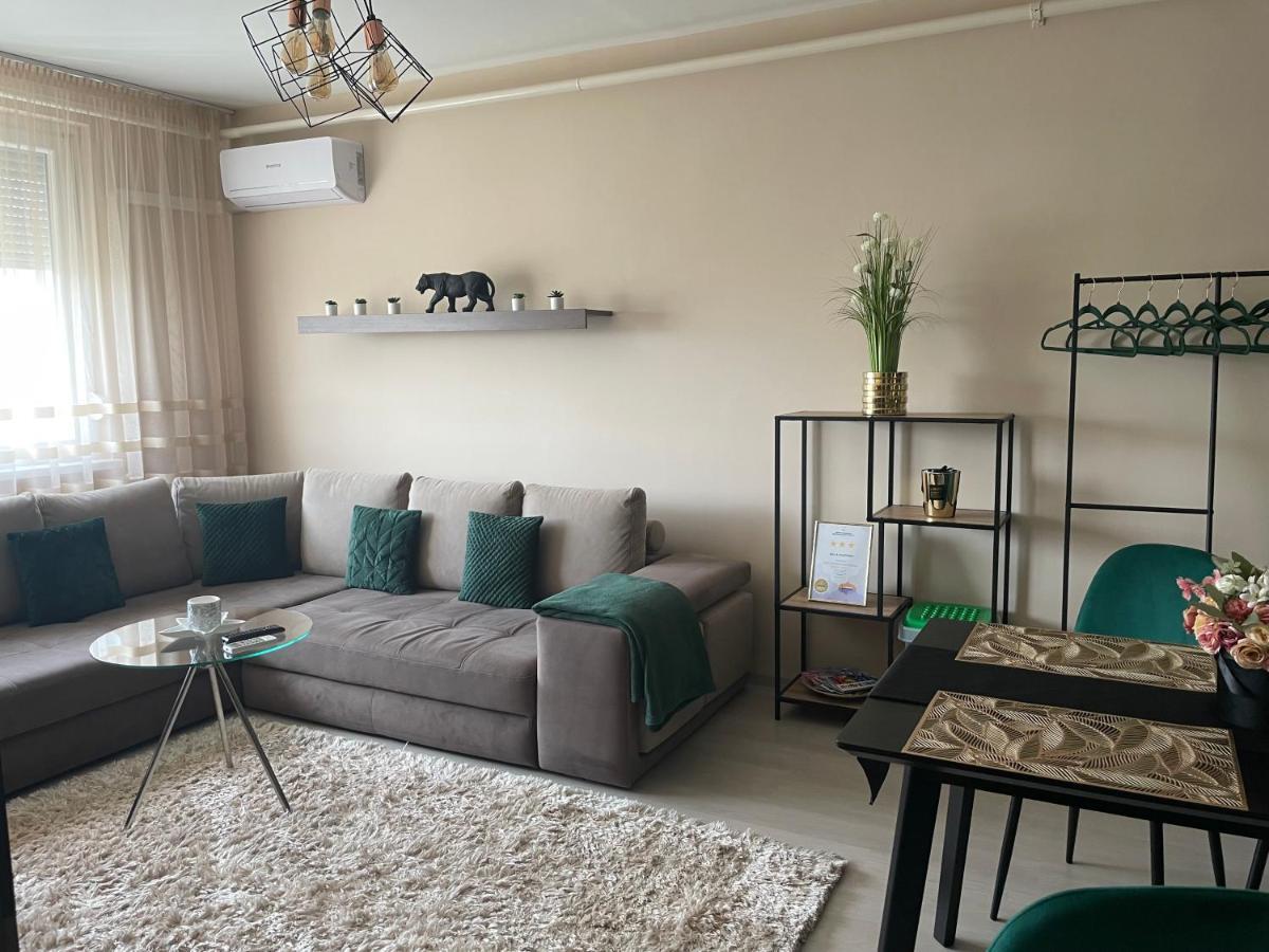 Bella Apartman Debrecen Eksteriør bilde
