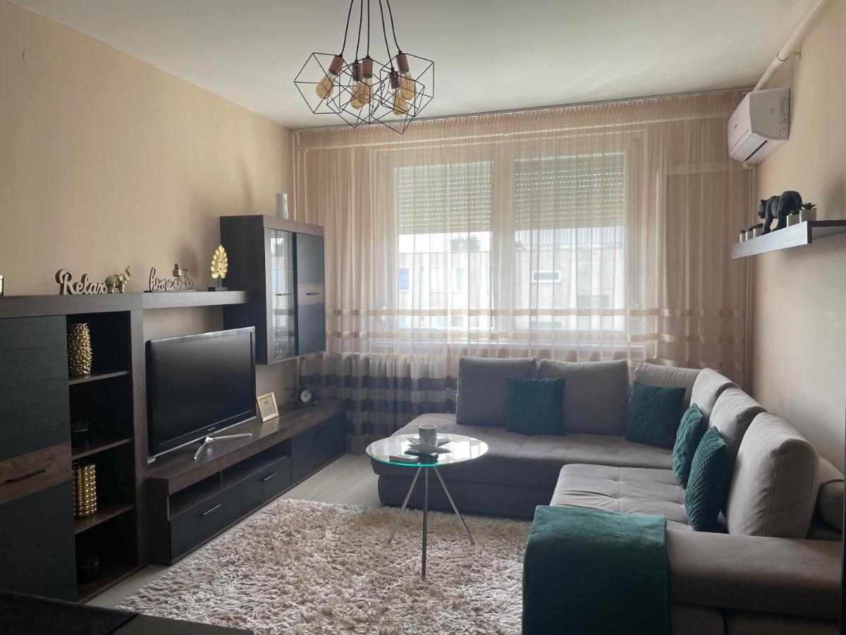 Bella Apartman Debrecen Eksteriør bilde