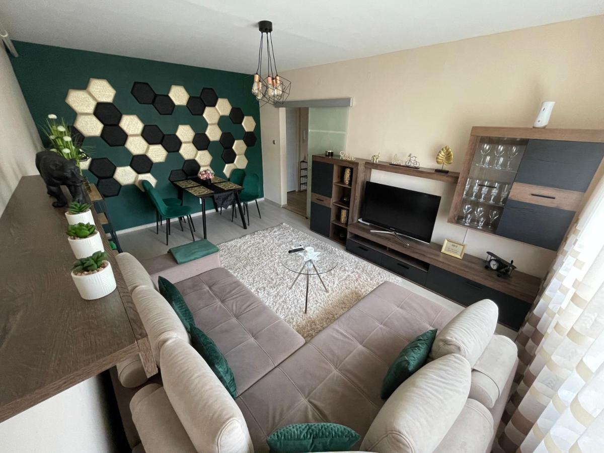 Bella Apartman Debrecen Eksteriør bilde
