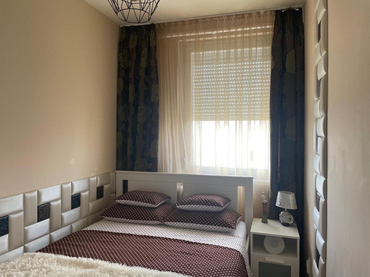 Bella Apartman Debrecen Eksteriør bilde