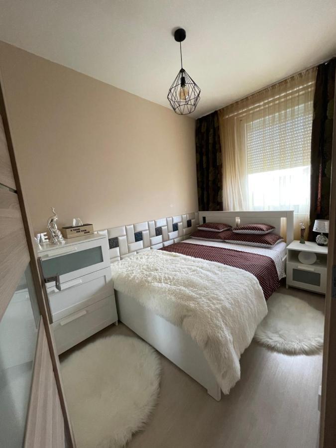Bella Apartman Debrecen Eksteriør bilde